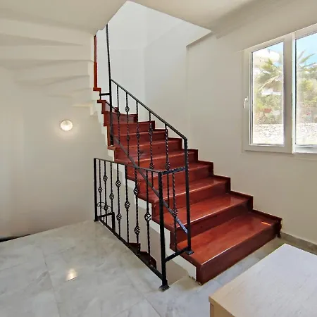 Villa Kuyucak Ikiz Villa Bodrum